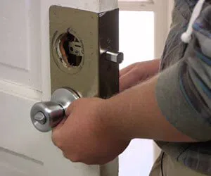 Capitol Locksmith Service Brecksville, OH 440-387-5897 Capitol Locksmith Service Brecksville, OH 440-387-5897 - locksmith-12